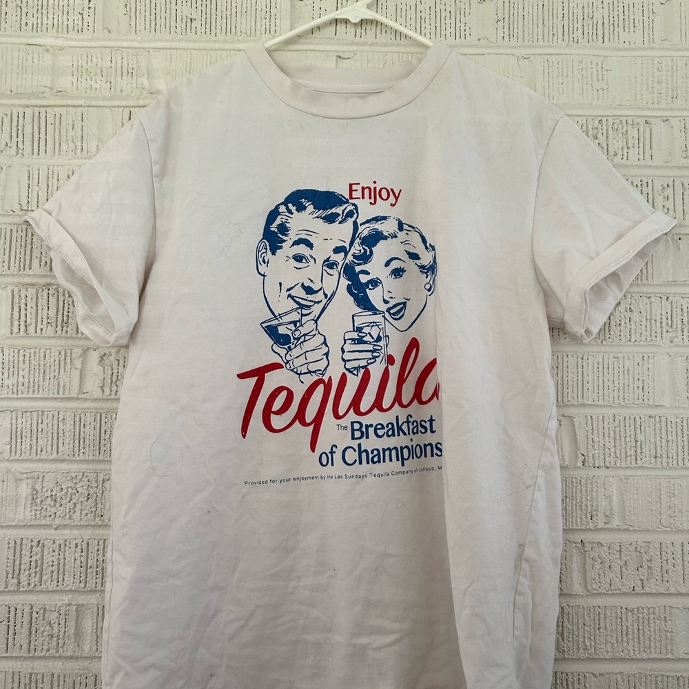 Løs Sundays White Graphic Tequila Tee